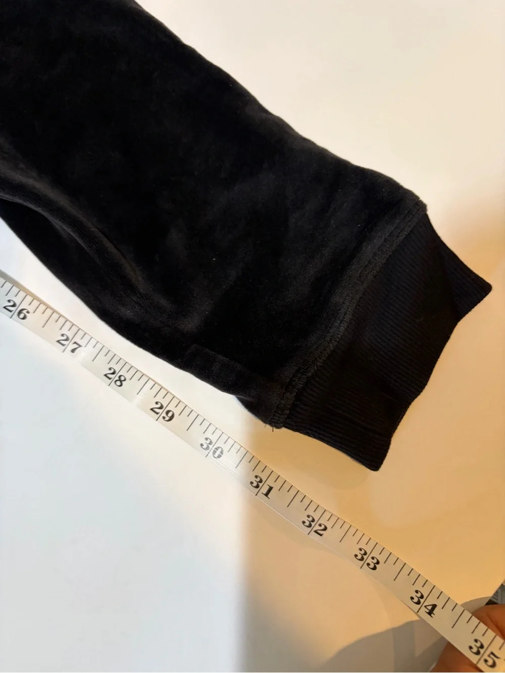 XOXO Girls Size 10 Black Velour Jogger Pants Zip Pockets Drawstring Y2K